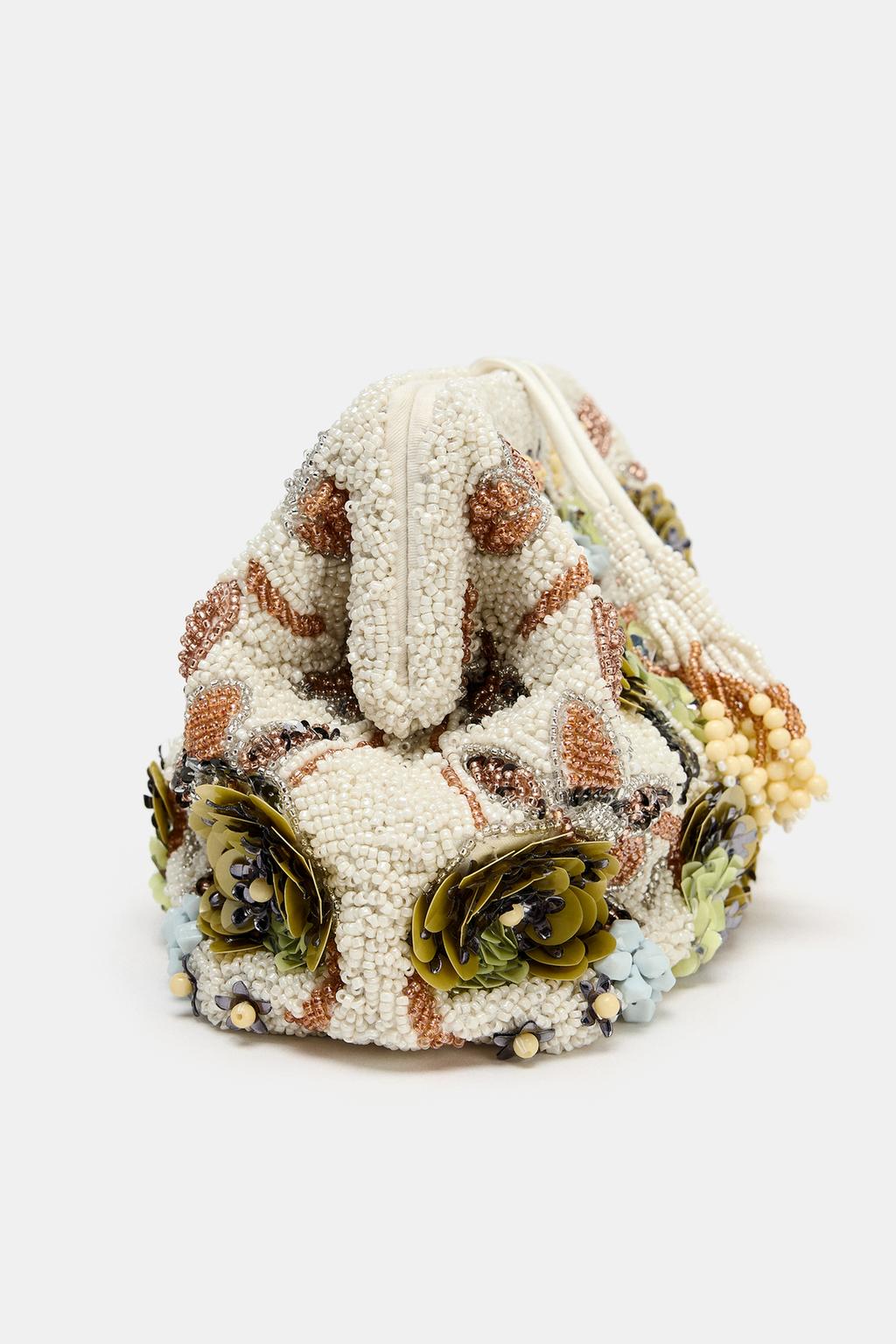 Beaded-print clasp clutch