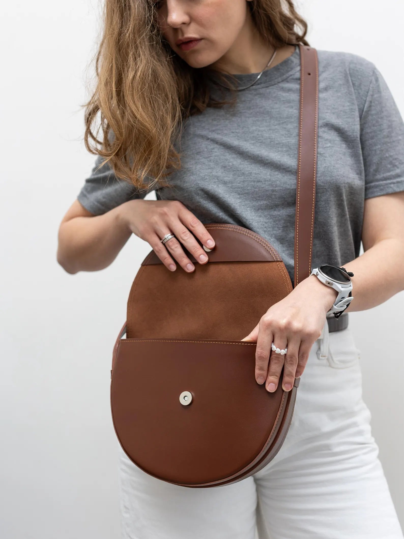 Magnetic Flap Vintage Leather Saddle Crossbody Bag