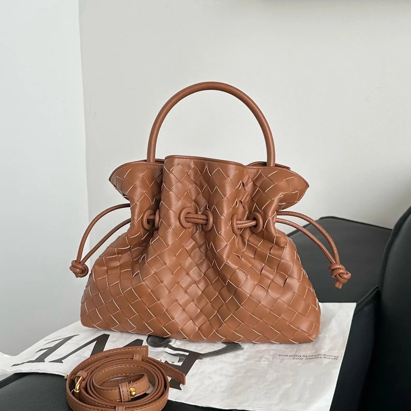 Diamond Woven Drawstring Bucket Handbag With Crossbody Strap